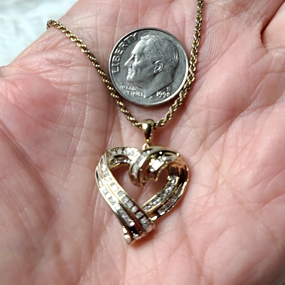 Danecraft Diamond Heart Necklace